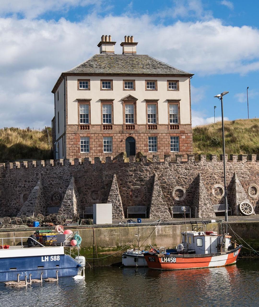 Merchant'S House - Large Two Floor Apartment!! Sleeps Up To 11 People, First Floor Available Separately, Sleeping 2 People At A Reduced Rate!!! Eyemouth Eksteriør bilde